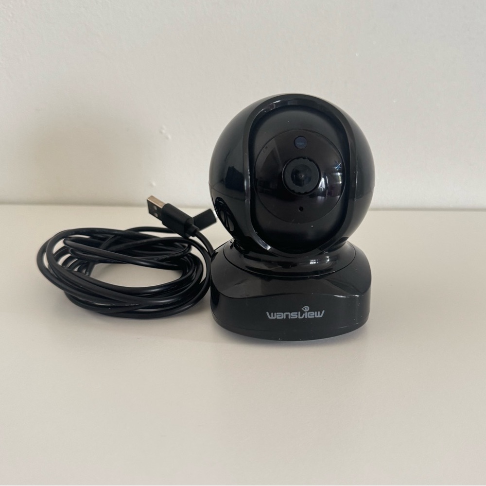 Wansview 1080 Cloud Full HD Camera, Black, USED in condition.
Accepting Offer